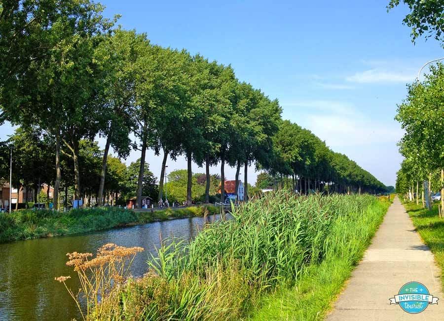 Piste cyclable du canal de Damme